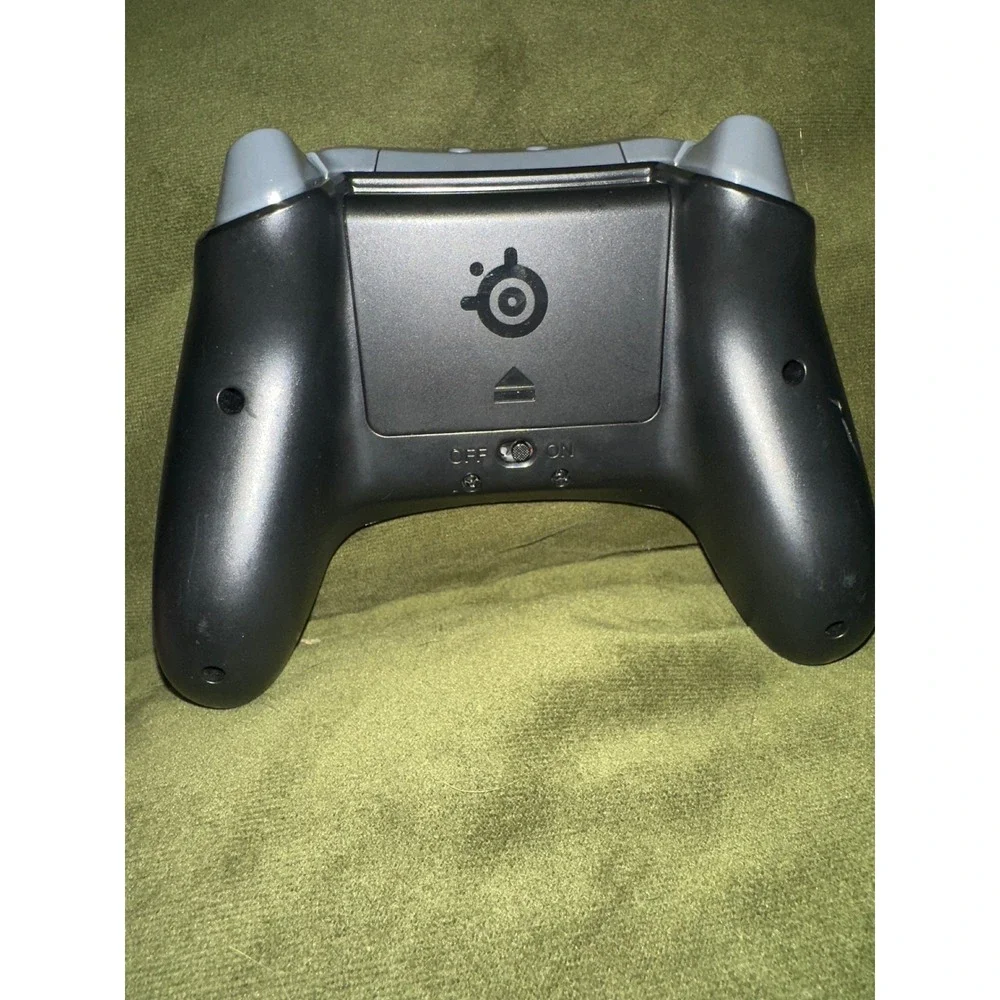 SteelSeries Stratus XL Wireless Gaming Controller for Windows and Android Black